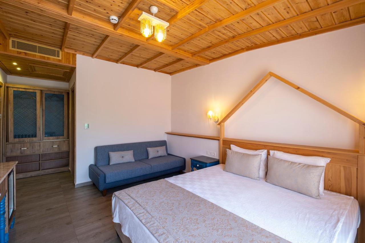 Villa Marine Hotel Акиака Екстериор снимка