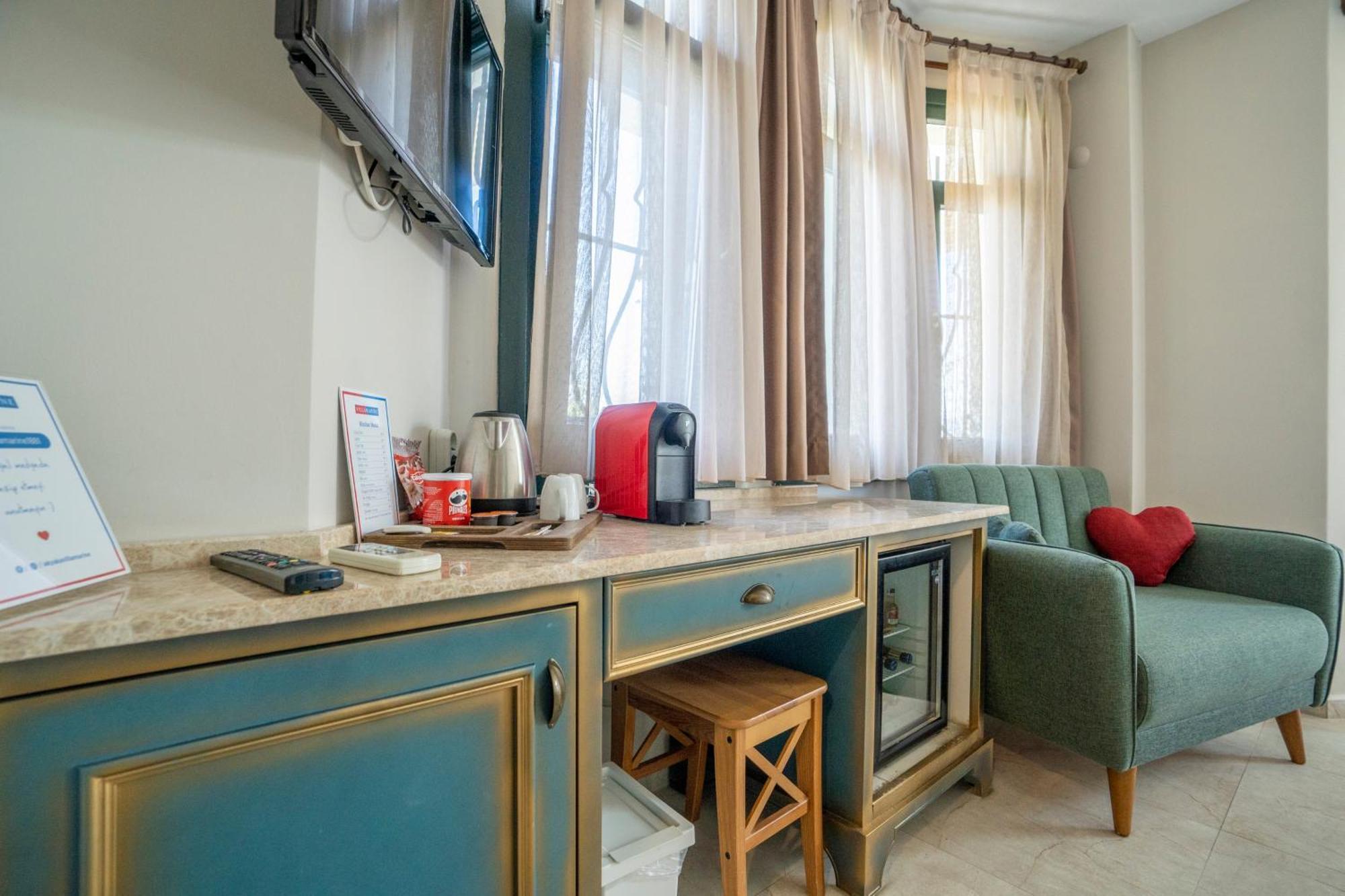 Villa Marine Hotel Акиака Екстериор снимка